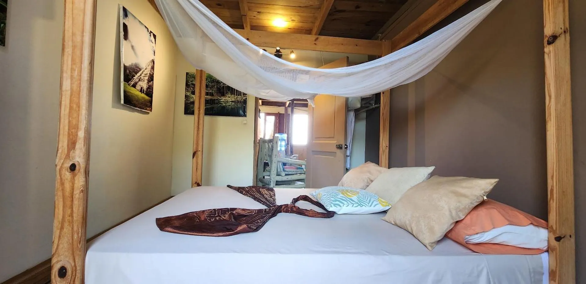 Tropic Ecolodge Punta Rucia Lodge